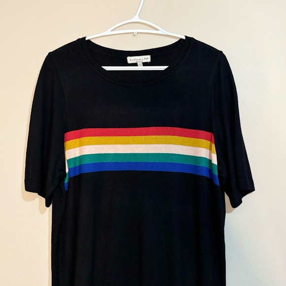 Black Short Sleeve Knit T-Shirt Sweater w Rainbow Stripes - Picture 2 of 12